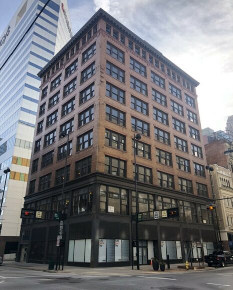 Kinley Hotel