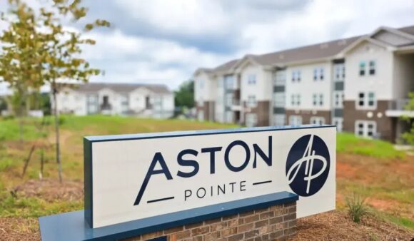 Aston Pointe